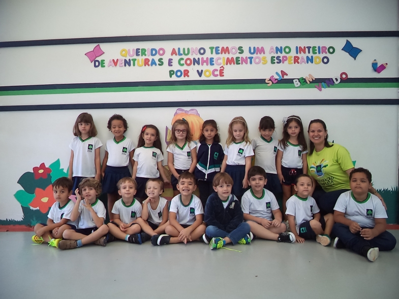 INÍCIO DAS AULAS (INFANTIL II - PROFESSORA PAULA)